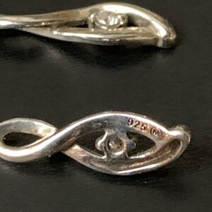 Diamond Twist Earrings